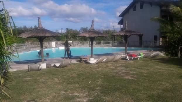 Asso Villa Беле Маре Екстериор снимка